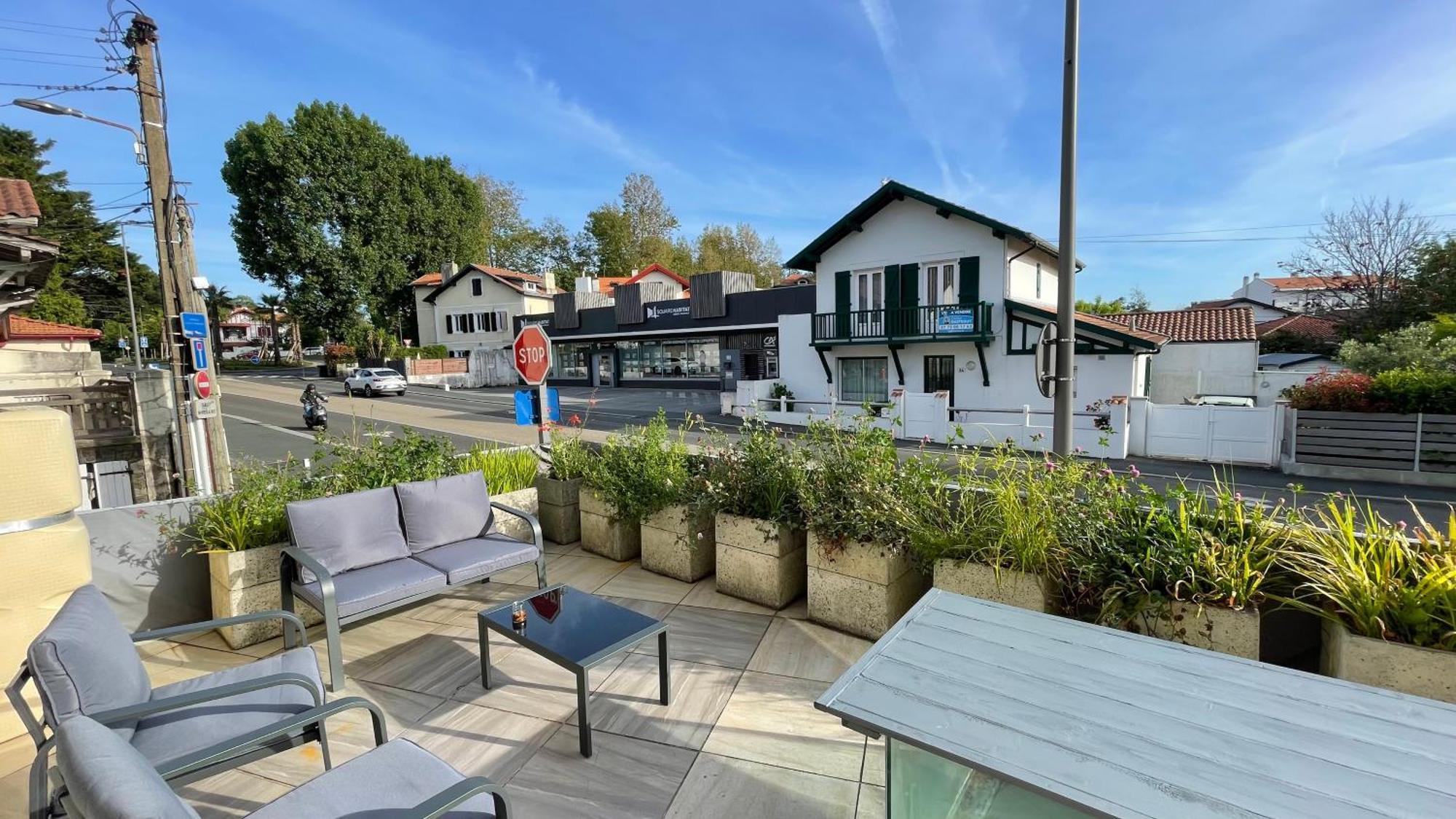 Le Doolies - Holiday Inn Biarritz Exterior foto